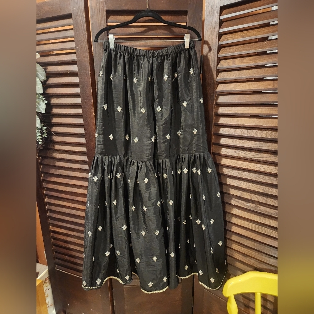 Elegant Black Embroidered Pants